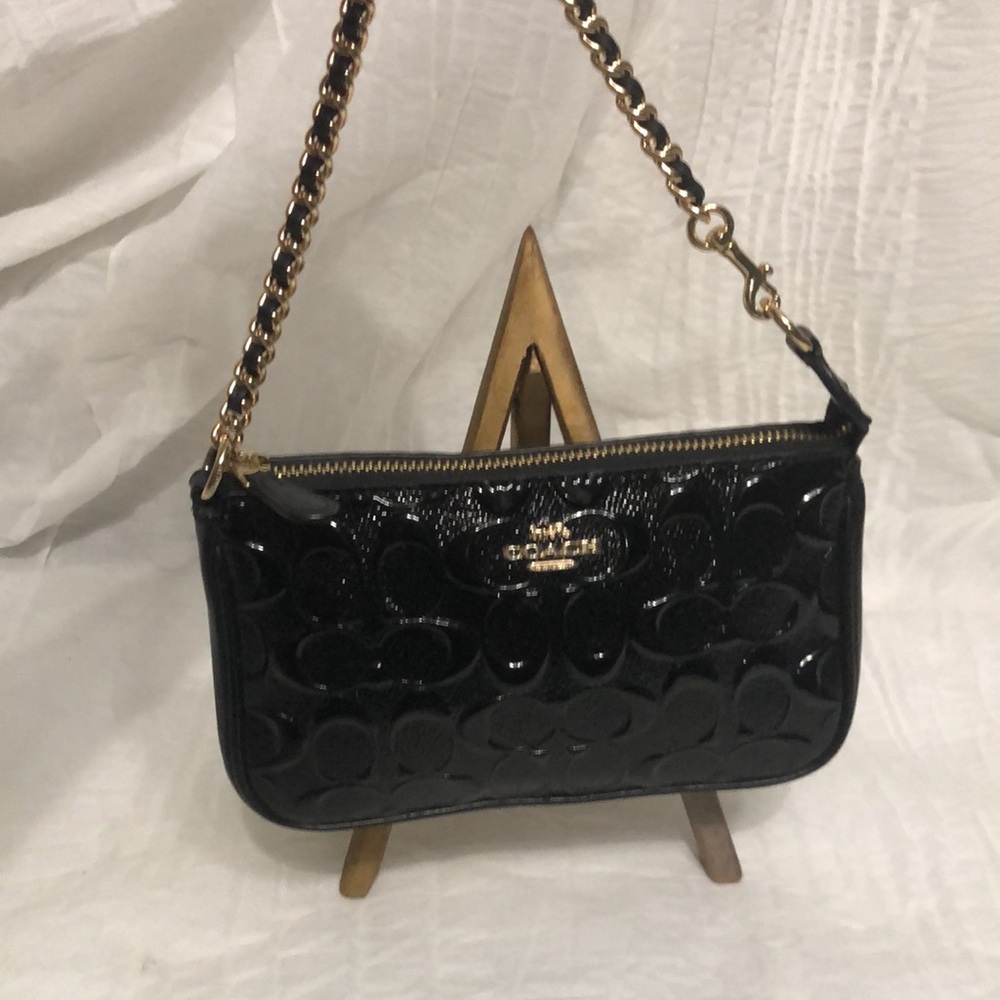 Coach Black Patent Leather Chain Wristlet - Picture 2 of 9